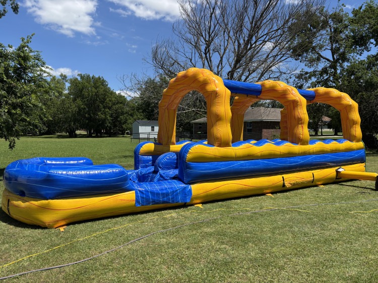 40ft Dual Lane Slip & Slide with Pool
